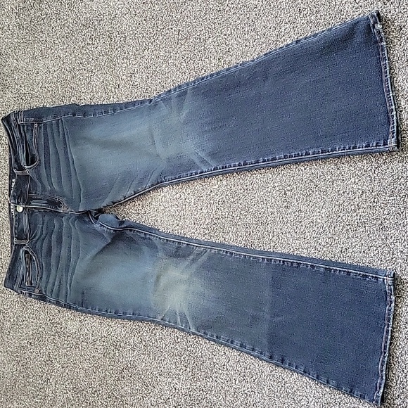 AE Jeans - Picture 1 of 5